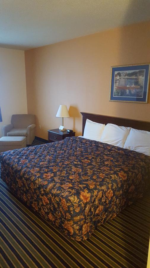 The Rutledge Inn Luverne Dış mekan fotoğraf
